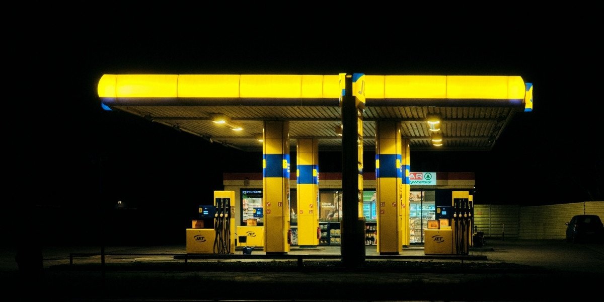 Powering Tomorrow's Roads: The Potential of Hydrogen Fuel Cells in Vehicles