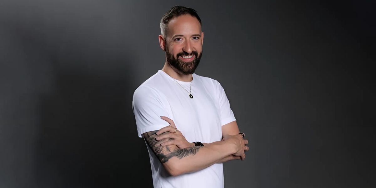 From Quiet Rebellion to Queer Resilience: The Urgent Heart of ‘The Sibyl’s Ember’