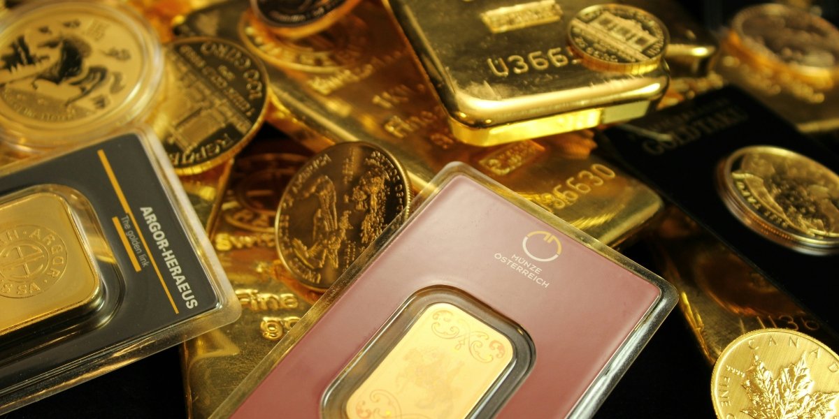 BIS Warns of 'Bubble Risks' in Gold and US Stocks Amid Retail Exuberance