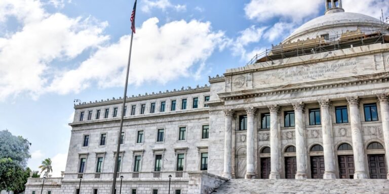 Wall Street Faces Major Correction After Federal Reserve Signals Hawkish Pause