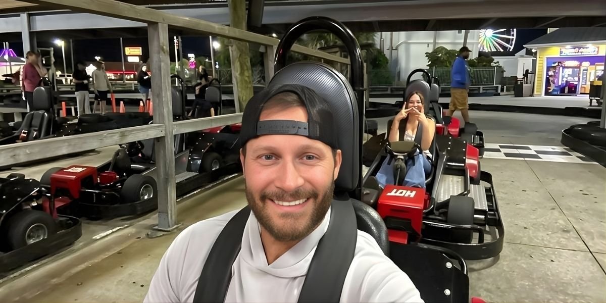 Digital Systems in Medicare Insurance Distribution - Technology Adoption and Operational Shifts in Agencies Associated with Justin Brock