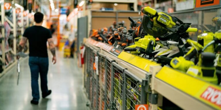 Home Depot Q1 2026 Revenue Beats, Comparable Sales Disappoint as Consumer Caution Persists