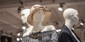 U.S. Savings Rate Drops as Spending Outpaces Income in 2026