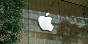 APPLE LOGO