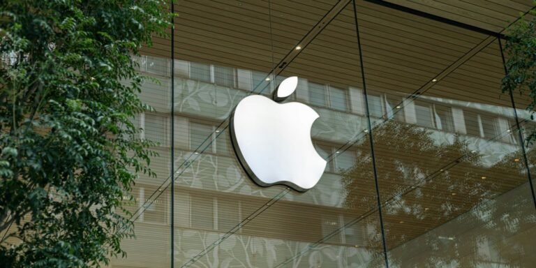 APPLE LOGO