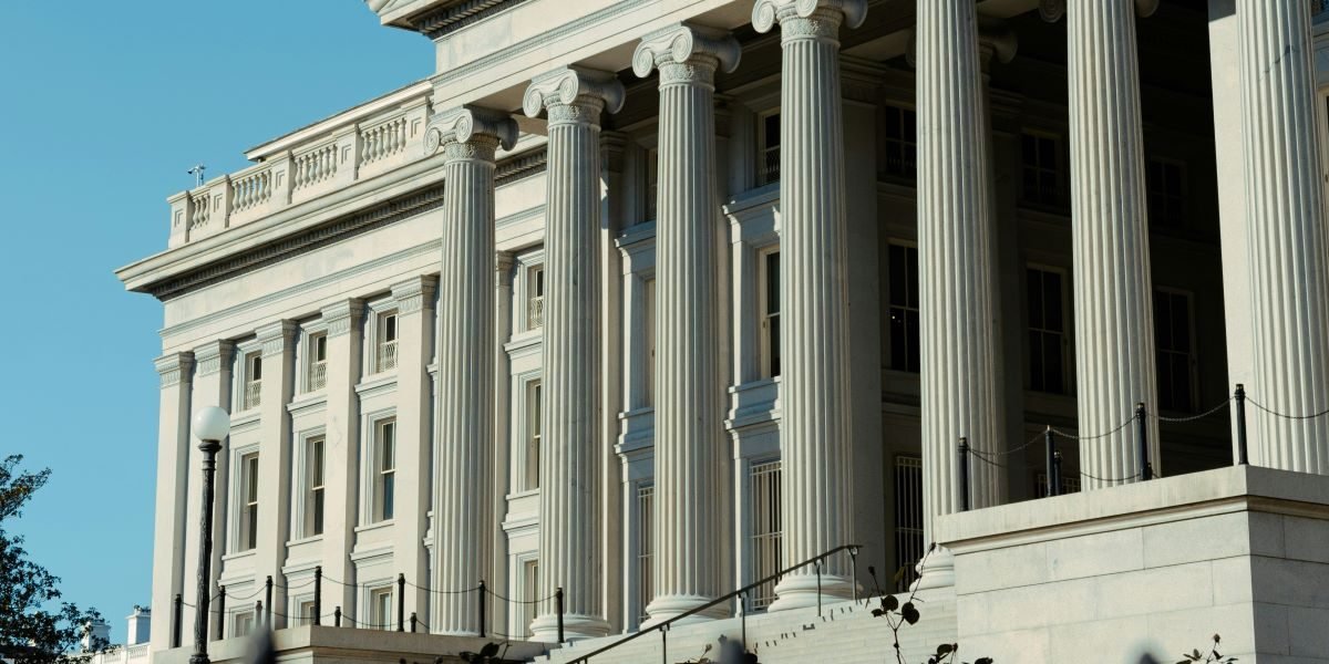 Fed Chair Kevin Warsh Faces First Jobs Report as Rate-Cut Bets Vanish