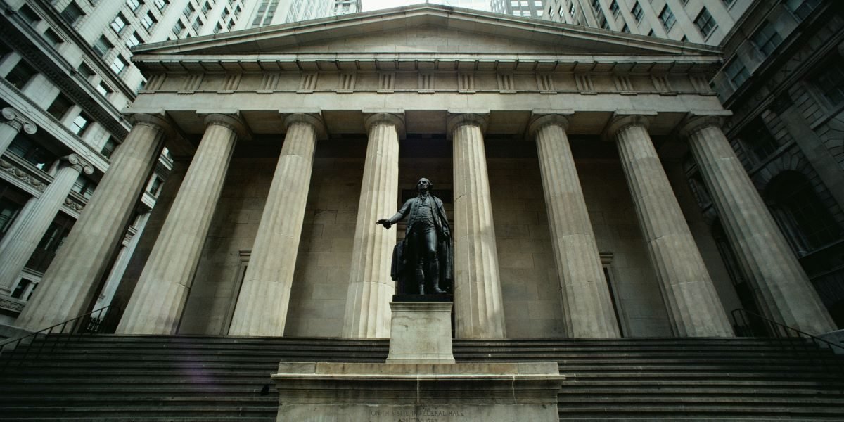 Robert Hall and Michael Woodford Win 2026 Nobel Prize in Economics for the Models Central Banks Use to Set Interest Rates