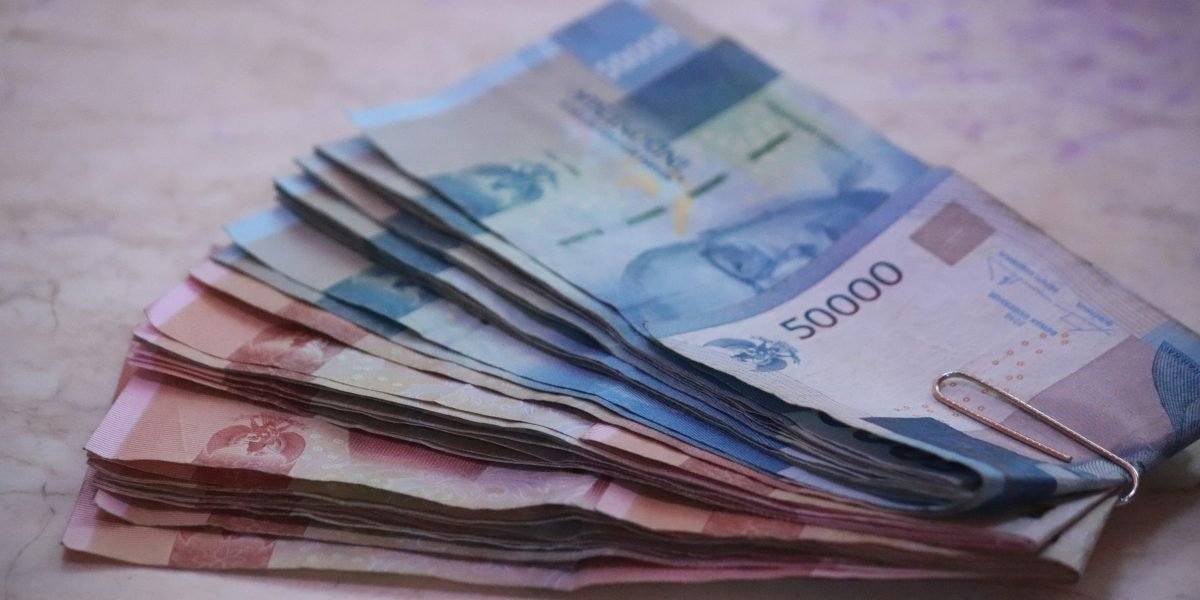 The Archipelago's Engine: How Indonesia's Tech Boom is Stabilizing the Rupiah