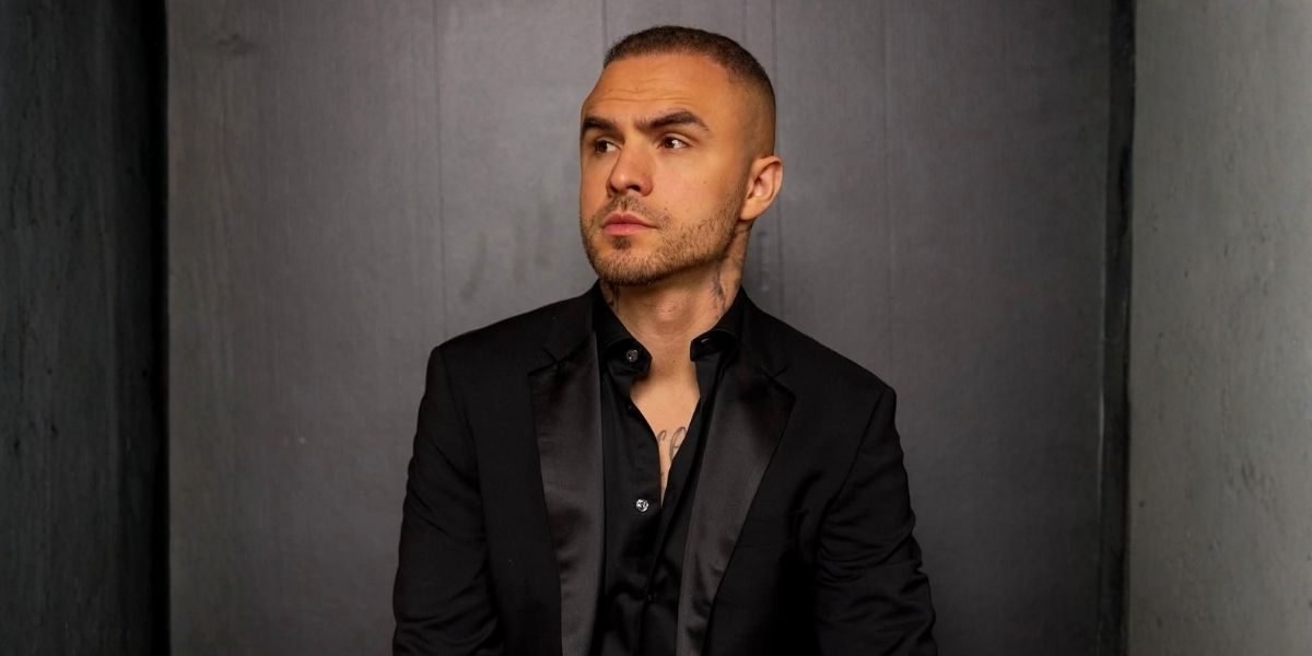 Building Machines, Not Just Sales Teams