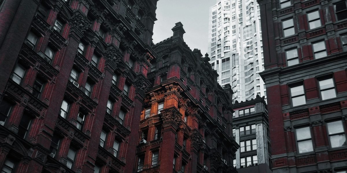 From SoHo Lofts to Upper West Side Brownstones: How Home Care Adapts to Manhattan Living